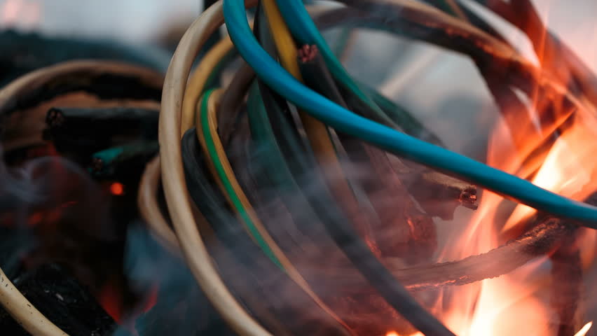 EVO视讯官网电缆告诉您电缆井着火的后果