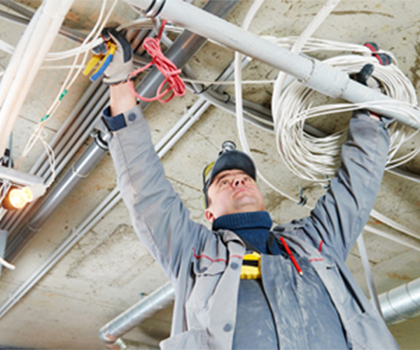 【EVO视讯官网电缆】走墙壁里电线，将来老化了怎么换？